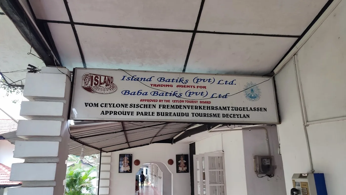 Visite d'un atelier de batik maître