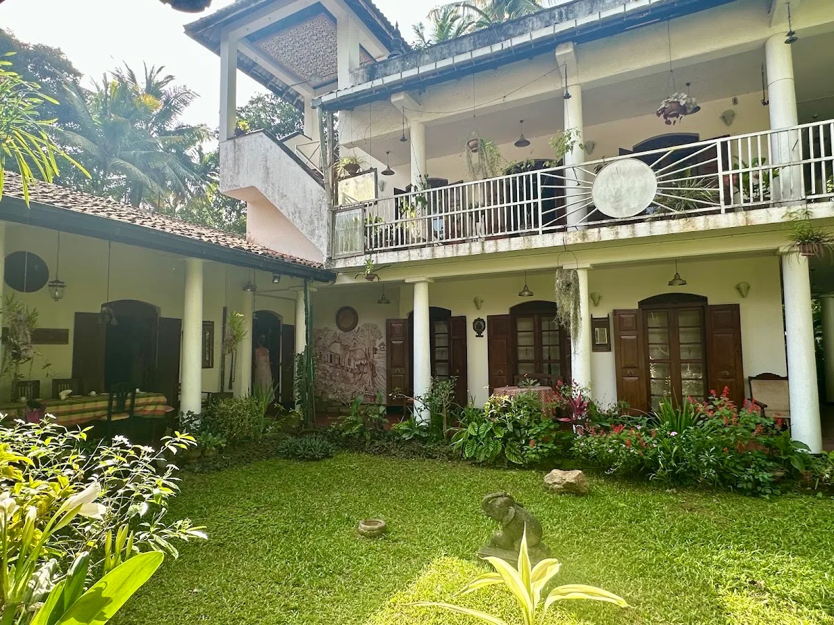 Centre des arts kandyens avec conservateur